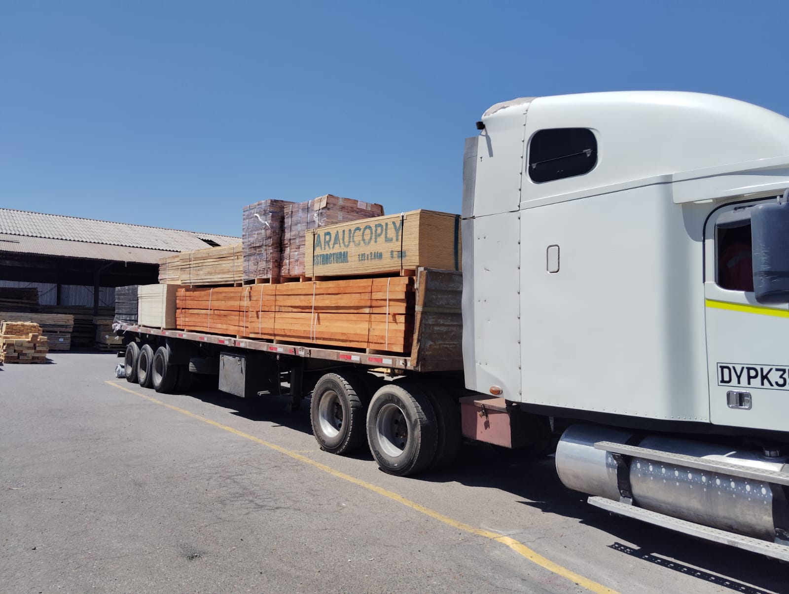 Equipo completo con productos de madera